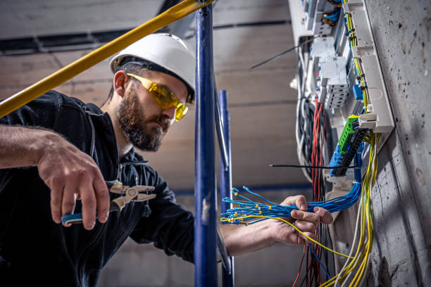 Best Circuit Breaker Repair  in Stockton, UT